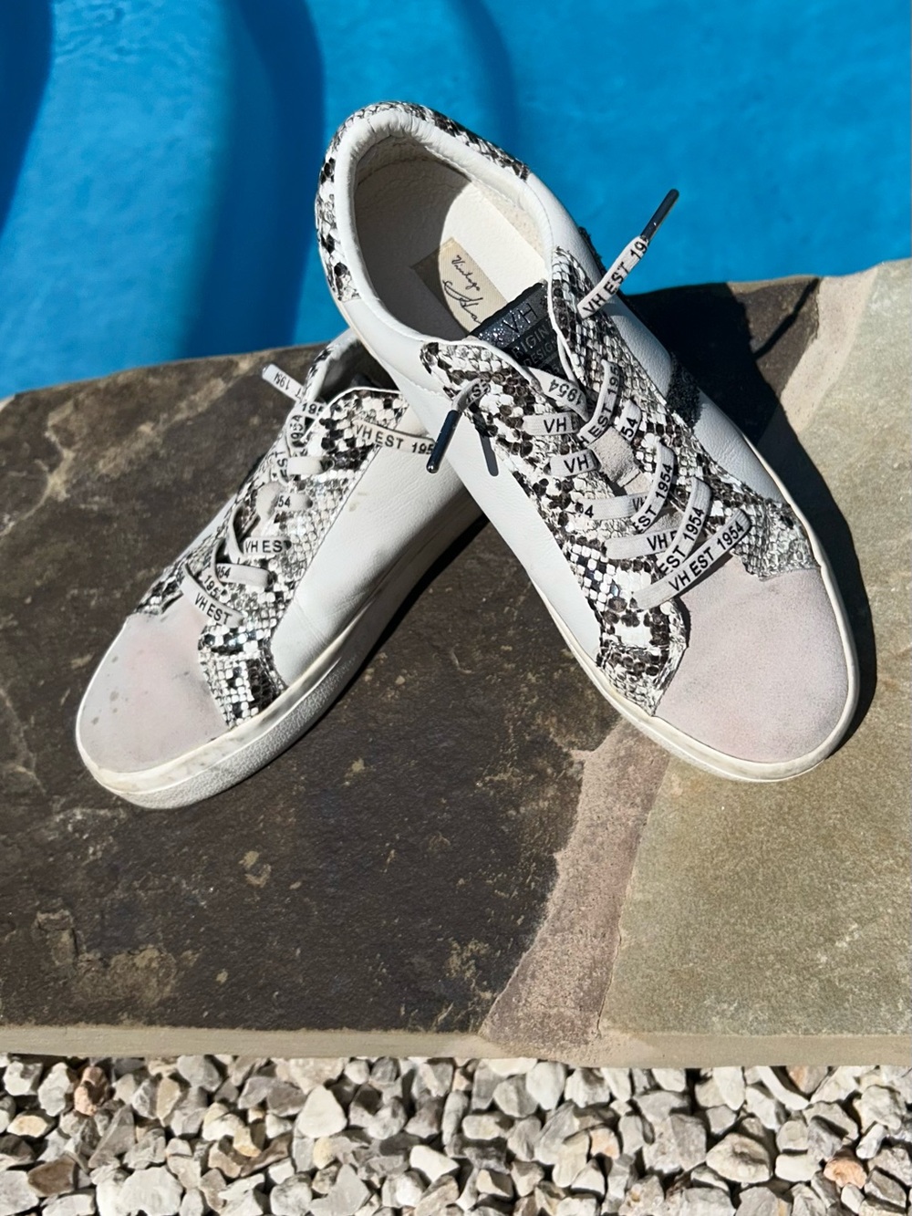 Vintage Havana sneakers